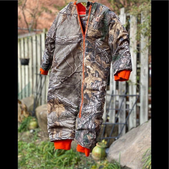 Carhartt Other - Carhartt snowsuit